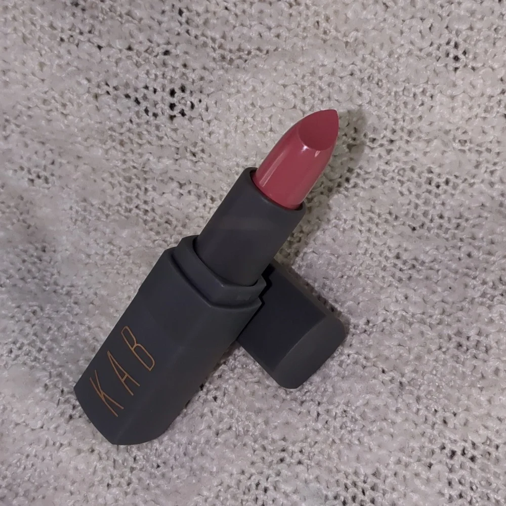 KAB Cosmetics Cream Lipstick in PEACH COBBLER, 3.5g/0.12oz